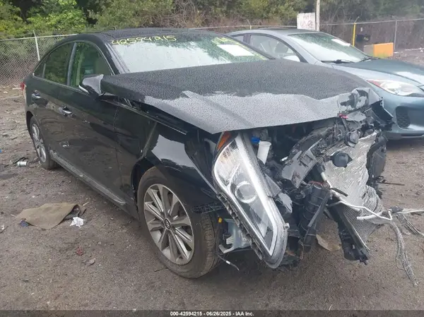 5NPE34AF7GH321733 2016 HYUNDAI SONATA - Image 1