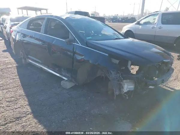 5NPE34AF7GH324339 2016 HYUNDAI SONATA - Image 1