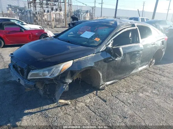 5NPE34AF7GH324339 2016 HYUNDAI SONATA - Image 2