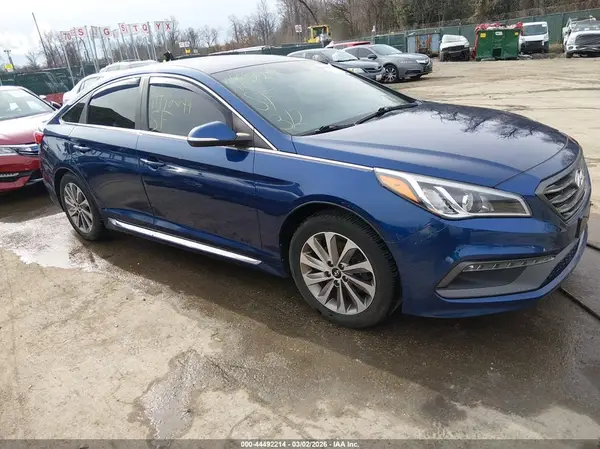 5NPE34AF7GH359298 2016 HYUNDAI SONATA - Image 1