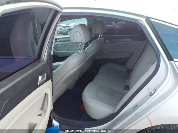 5NPE34AF7GH376229 2016 HYUNDAI SONATA - Image 8