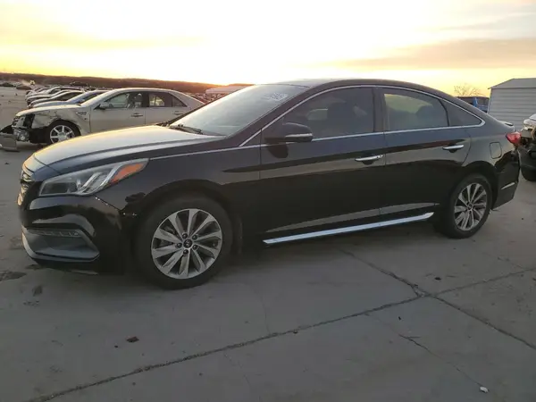 5NPE34AF7GH376294 2016 HYUNDAI SONATA - Image 1