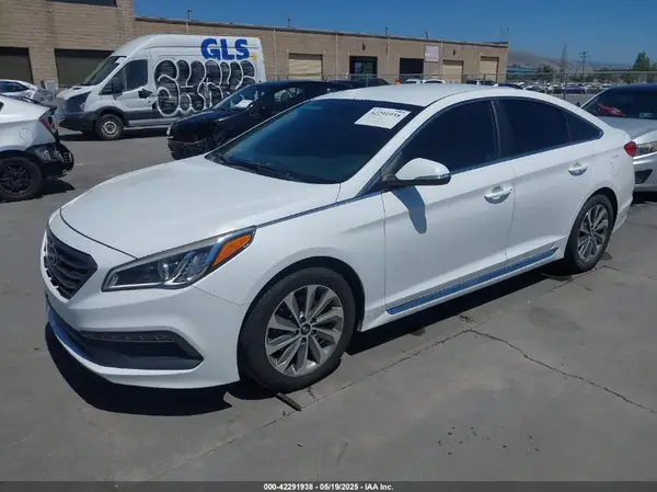 5NPE34AF7GH377784 2016 HYUNDAI SONATA - Image 2
