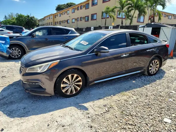 5NPE34AF7GH379812 2016 HYUNDAI SONATA - Image 1