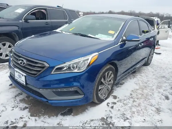 5NPE34AF7GH389806 2016 HYUNDAI SONATA - Image 2