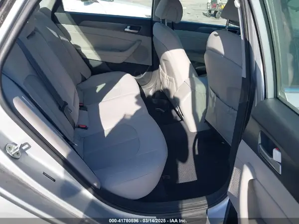 5NPE34AF7GH402991 2016 HYUNDAI SONATA - Image 8
