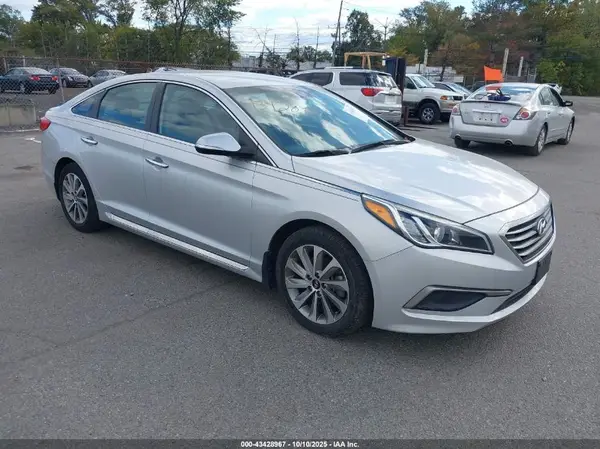 5NPE34AF7GH428958 2016 HYUNDAI SONATA - Image 1