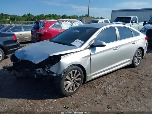 5NPE34AF7GH431147 2016 HYUNDAI SONATA - Image 2