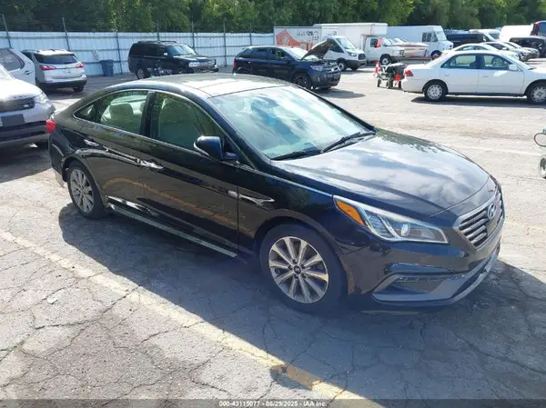 5NPE34AF7GH435361 2016 HYUNDAI SONATA - Image 1