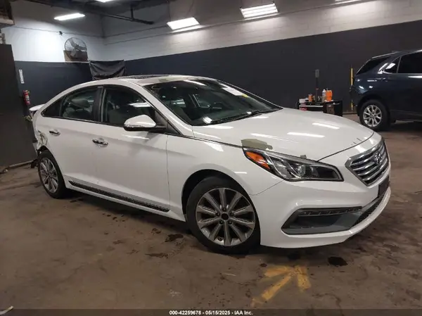 5NPE34AF7GH436302 2016 HYUNDAI SONATA - Image 1