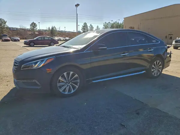 5NPE34AF7HH438083 2017 HYUNDAI SONATA - Image 1