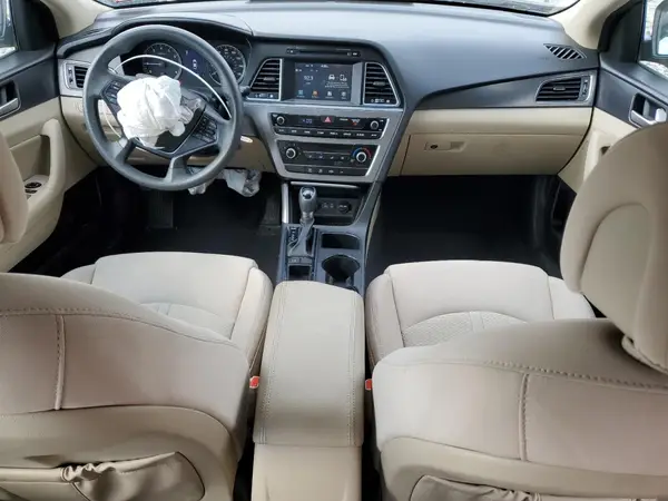 5NPE34AF7HH439749 2017 HYUNDAI SONATA - Image 8