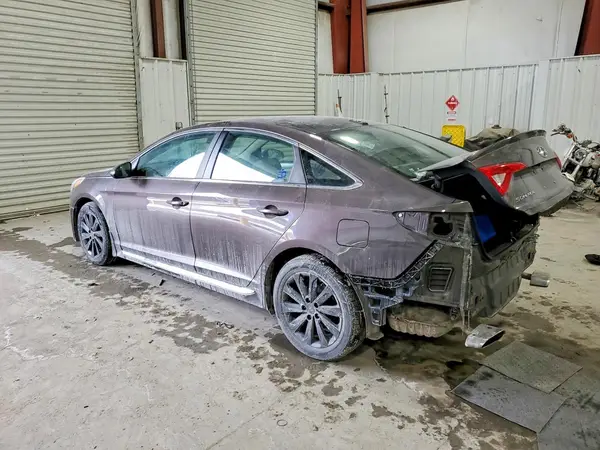5NPE34AF7HH439752 2017 HYUNDAI SONATA - Image 2
