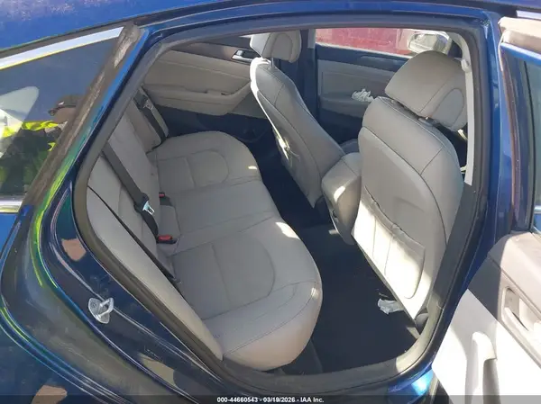 5NPE34AF7HH443235 2017 HYUNDAI SONATA - Image 8