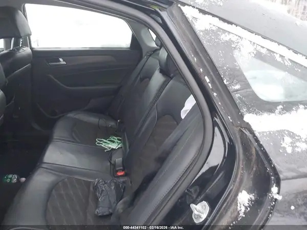 5NPE34AF7HH446880 2017 HYUNDAI SONATA - Image 8