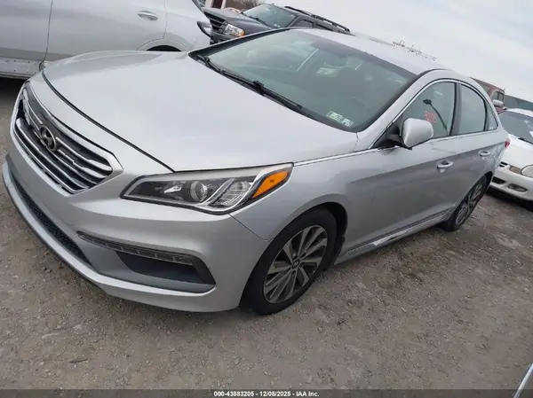 5NPE34AF7HH454445 2017 HYUNDAI SONATA - Image 2