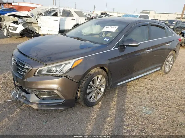 5NPE34AF7HH458334 2017 HYUNDAI SONATA - Image 2