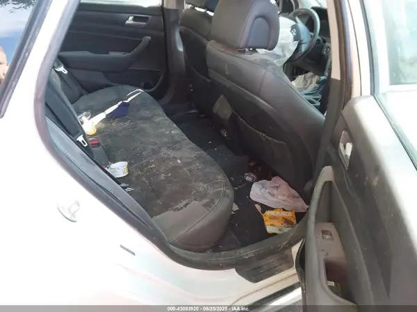 5NPE34AF7HH467972 2017 HYUNDAI SONATA - Image 8