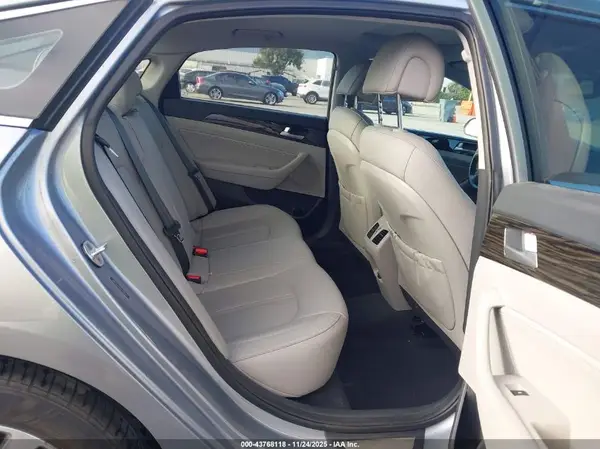 5NPE34AF7HH472508 2017 HYUNDAI SONATA - Image 8