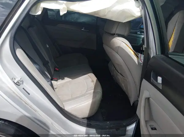 5NPE34AF7HH474968 2017 HYUNDAI SONATA - Image 8