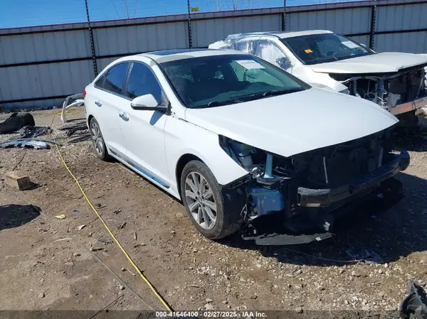 5NPE34AF7HH480351 2017 HYUNDAI SONATA - Image 1