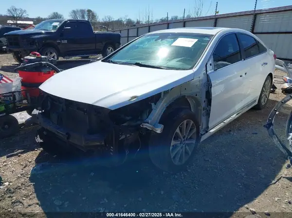 5NPE34AF7HH480351 2017 HYUNDAI SONATA - Image 2