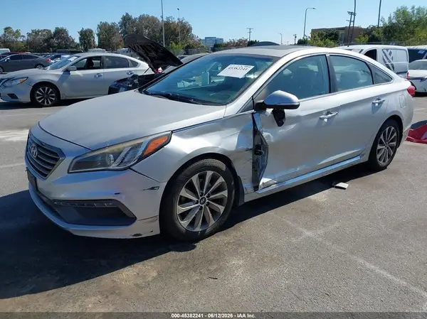 5NPE34AF7HH483590 2017 HYUNDAI SONATA - Image 2