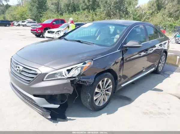 5NPE34AF7HH486859 2017 HYUNDAI SONATA - Image 2