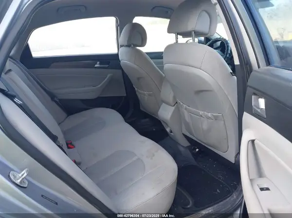 5NPE34AF7HH495013 2017 HYUNDAI SONATA - Image 8