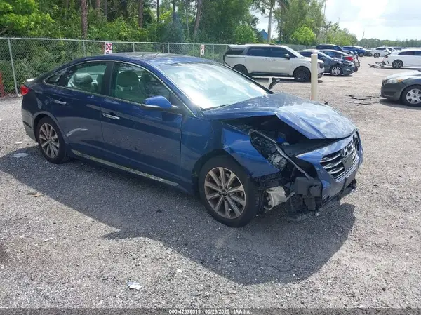 5NPE34AF7HH497781 2017 HYUNDAI SONATA - Image 1