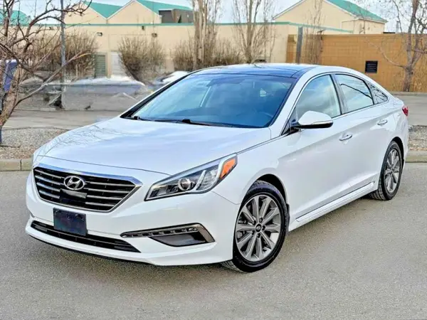 5NPE34AF7HH504602 2017 HYUNDAI SONATA - Image 2
