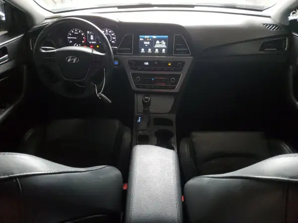 5NPE34AF7HH517513 2017 HYUNDAI SONATA - Image 8