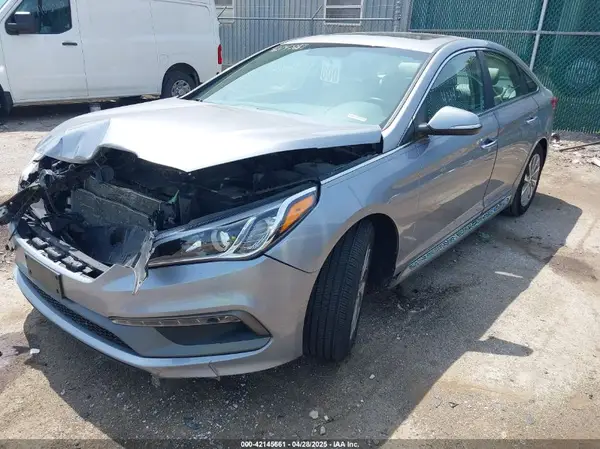 5NPE34AF7HH527085 2017 HYUNDAI SONATA - Image 2