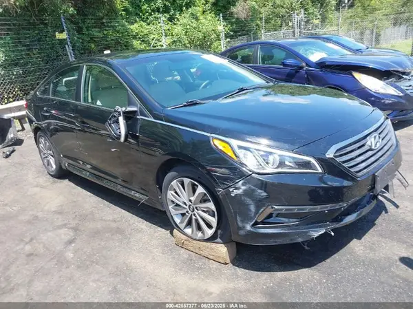 5NPE34AF7HH542055 2017 HYUNDAI SONATA - Image 1
