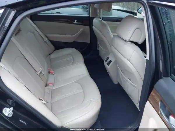 5NPE34AF7HH563598 2017 HYUNDAI SONATA - Image 8