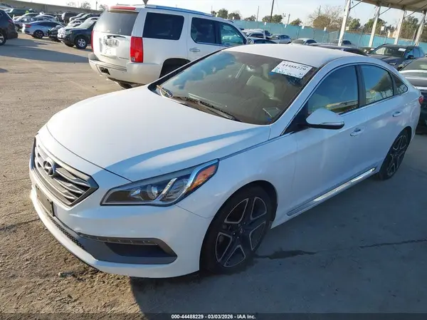 5NPE34AF7HH576383 2017 HYUNDAI SONATA - Image 2