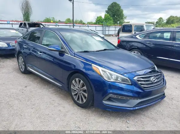 5NPE34AF7HH582653 2017 HYUNDAI SONATA - Image 1