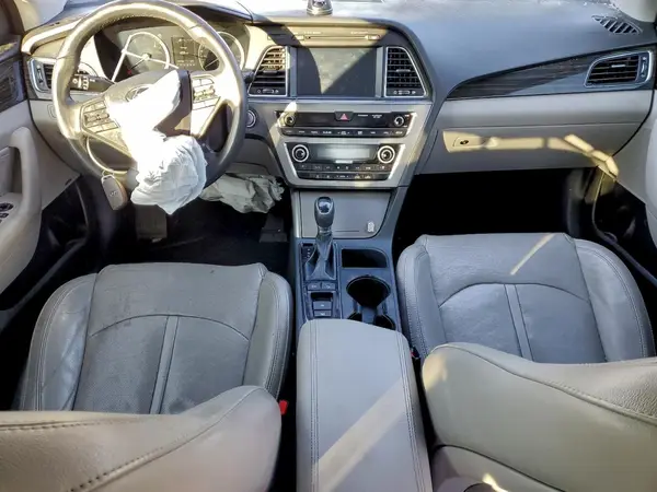 5NPE34AF7HH585200 2017 HYUNDAI SONATA - Image 8