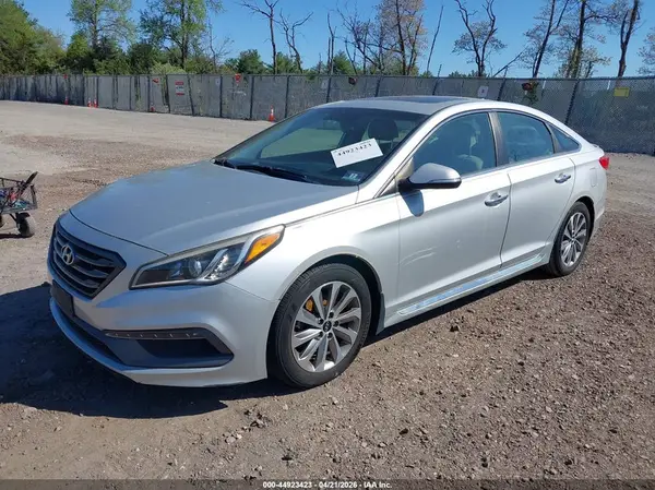 5NPE34AF7HH587187 2017 HYUNDAI SONATA - Image 2