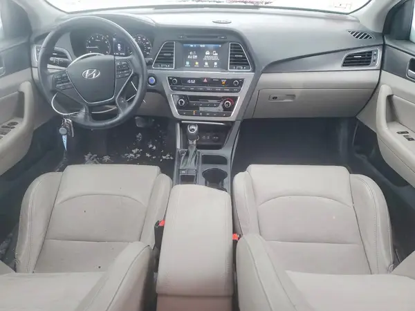 5NPE34AF7HH593975 2017 HYUNDAI SONATA - Image 8