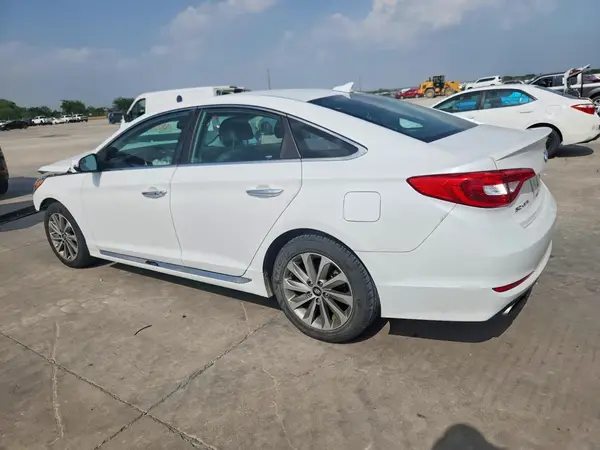 5NPE34AF7HH594415 2017 HYUNDAI SONATA - Image 2
