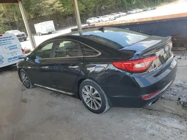 5NPE34AF7HH595984 2017 HYUNDAI SONATA - Image 2