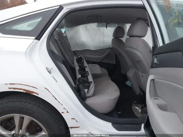 5NPE34AF7JH596560 2018 HYUNDAI SONATA - Image 8