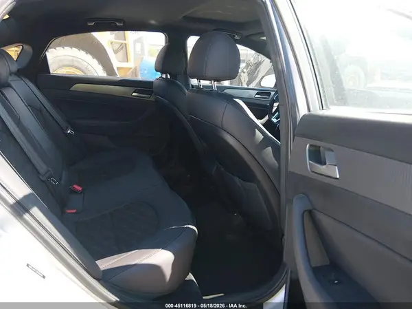 5NPE34AF7JH600185 2018 HYUNDAI SONATA - Image 8
