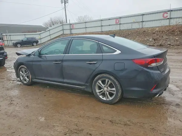 5NPE34AF7JH602633 2018 HYUNDAI SONATA - Image 2
