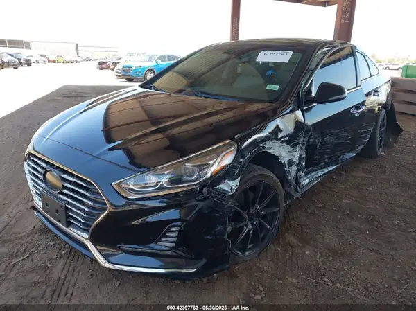 5NPE34AF7JH605757 2018 HYUNDAI SONATA - Image 2