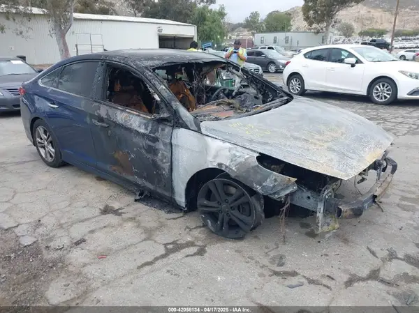 5NPE34AF7JH606553 2018 HYUNDAI SONATA - Image 1
