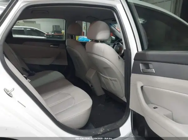 5NPE34AF7JH607055 2018 HYUNDAI SONATA - Image 8