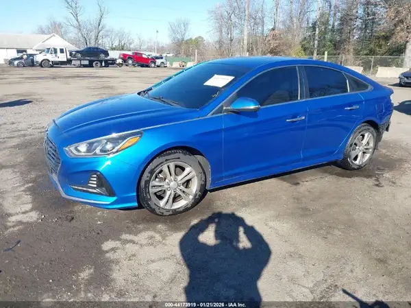5NPE34AF7JH607900 2018 HYUNDAI SONATA - Image 2