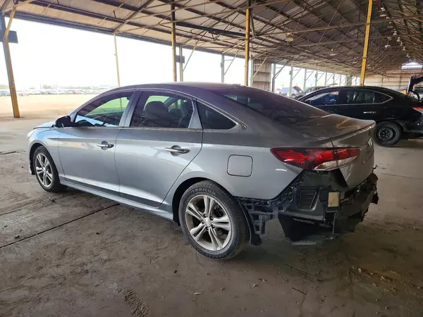 5NPE34AF7JH620646 2018 HYUNDAI SONATA - Image 2